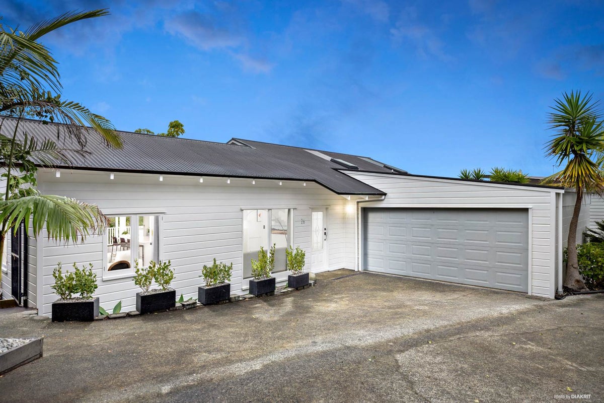 26 Kempthorne Crescent, Mission Bay, Auckland - Carousel 1