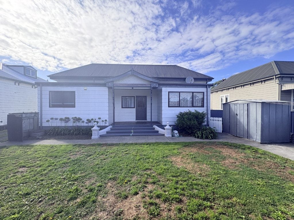311 Grays Road, Saint Leonards, Hastings - Carousel 1