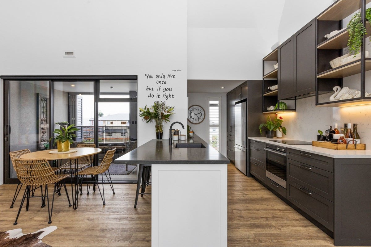 1/3 Mahia Street, Ahuriri, Napier - Carousel 2