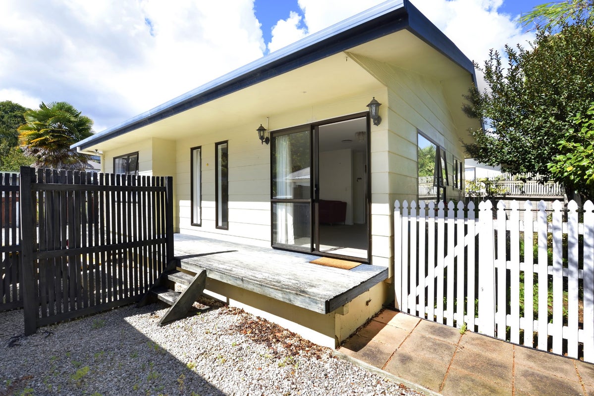 3/18 Arapiki Road, Stoke, Nelson, Nelson / Tasman - Carousel 1