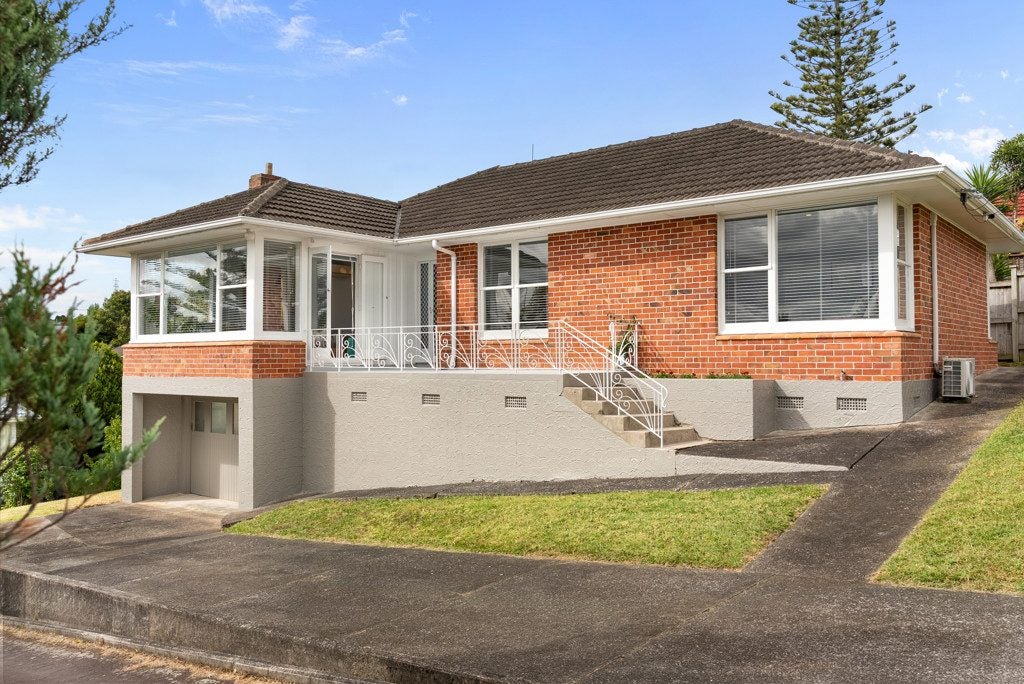 25 Budgen Street, Mount Roskill, Auckland - Carousel 1