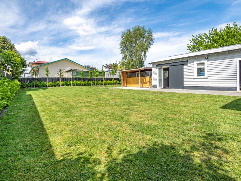 128 Frederick Street East, Mayfair, Hastings - Carousel 26