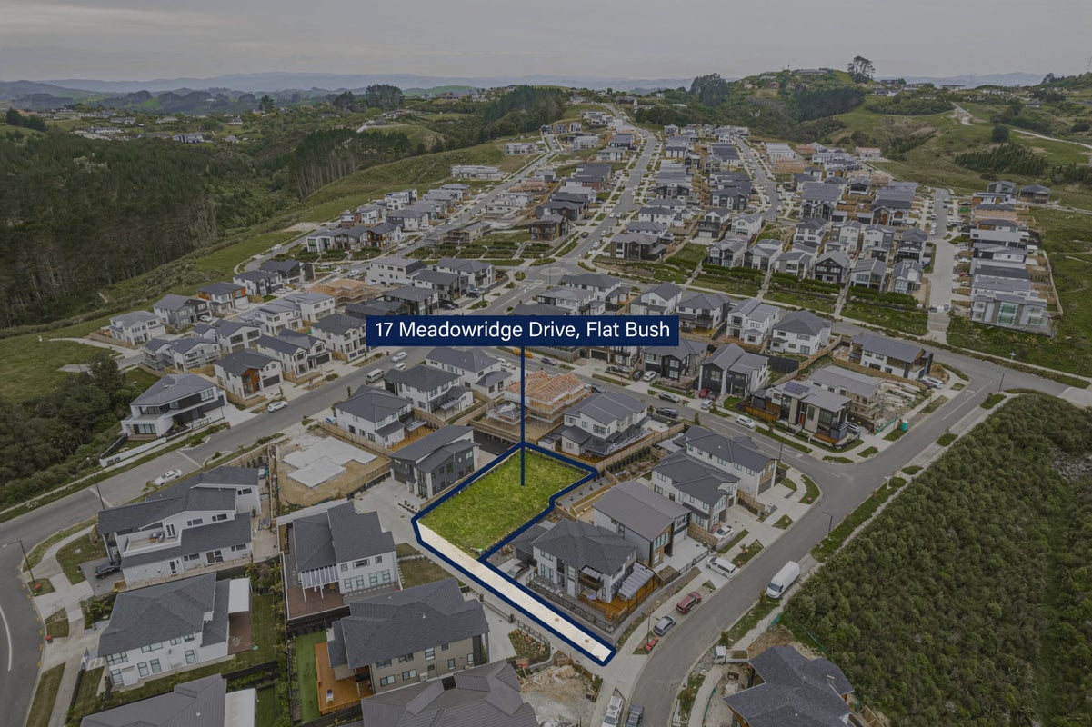 17 Meadowridge Drive, Flat Bush, Auckland - Carousel 7