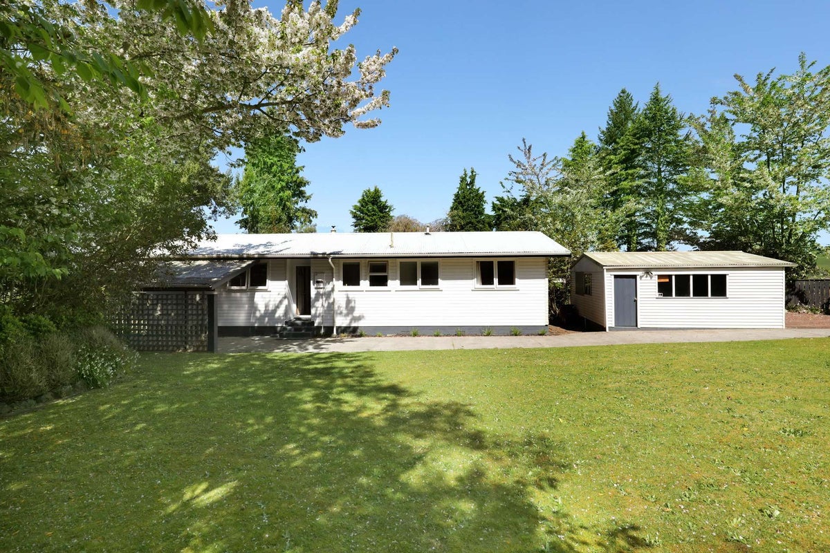 3 Russell Crescent, Western Heights, Rotorua - Carousel 1