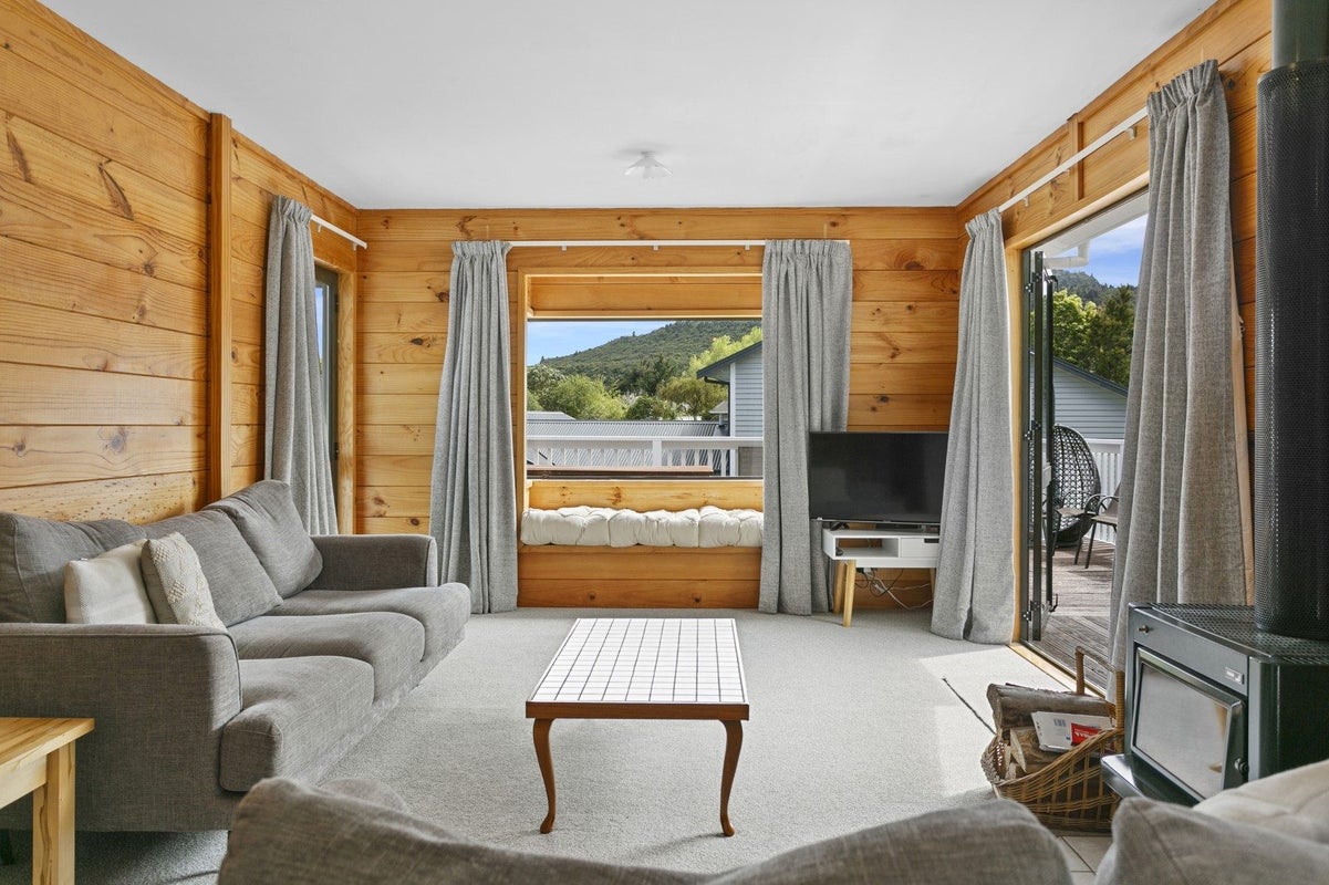 30 Taringa Avenue, Kuratau, Turangi - Carousel 2