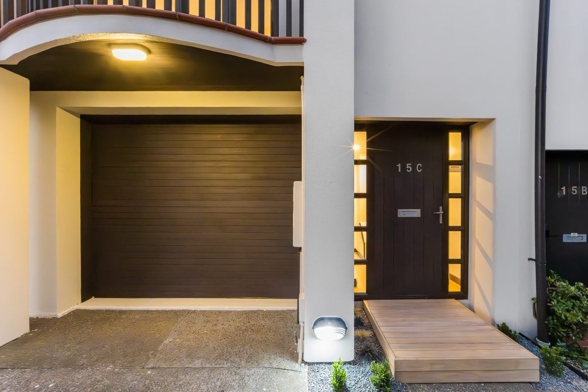 15C Rose Road, Grey Lynn, Auckland - Carousel 1