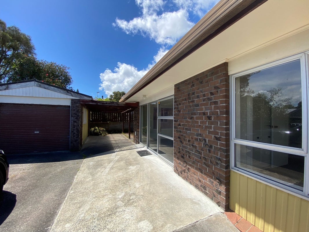 3/104 View Road, Sunnyvale, Auckland - Carousel 1
