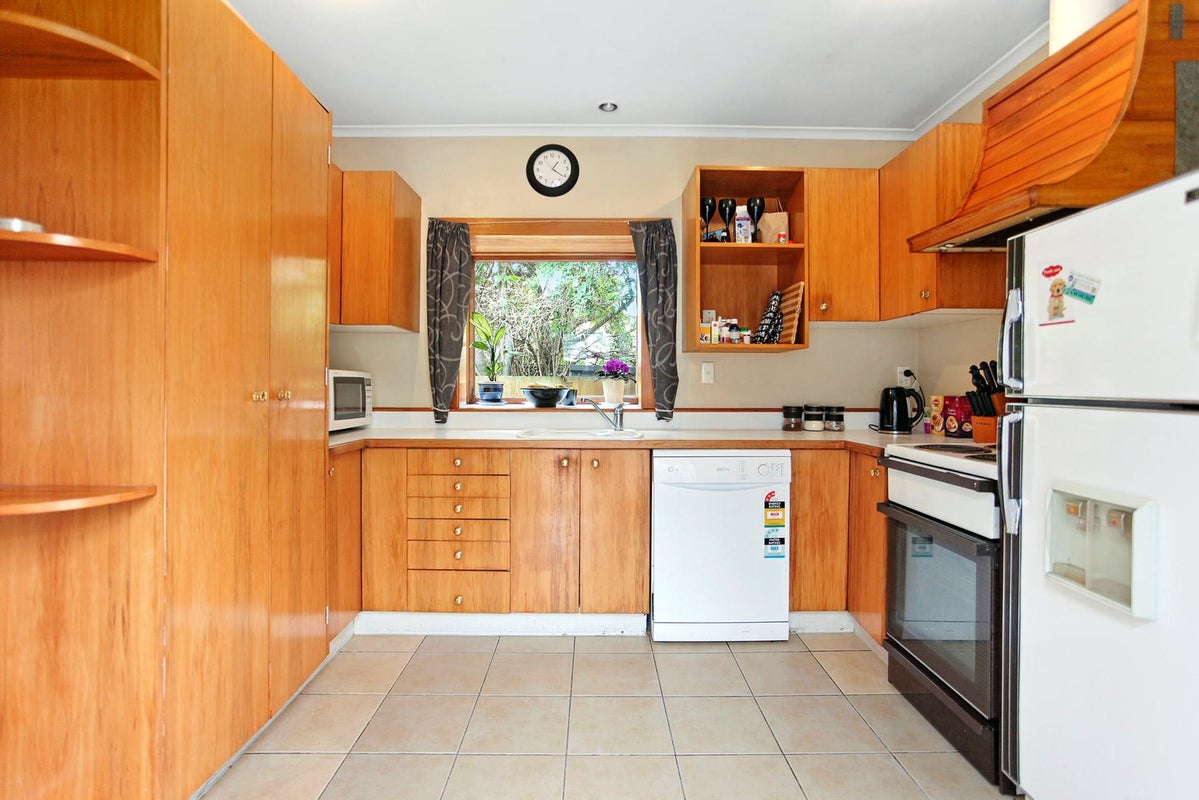59 Northcote Road, Northcote, Christchurch - Carousel 2
