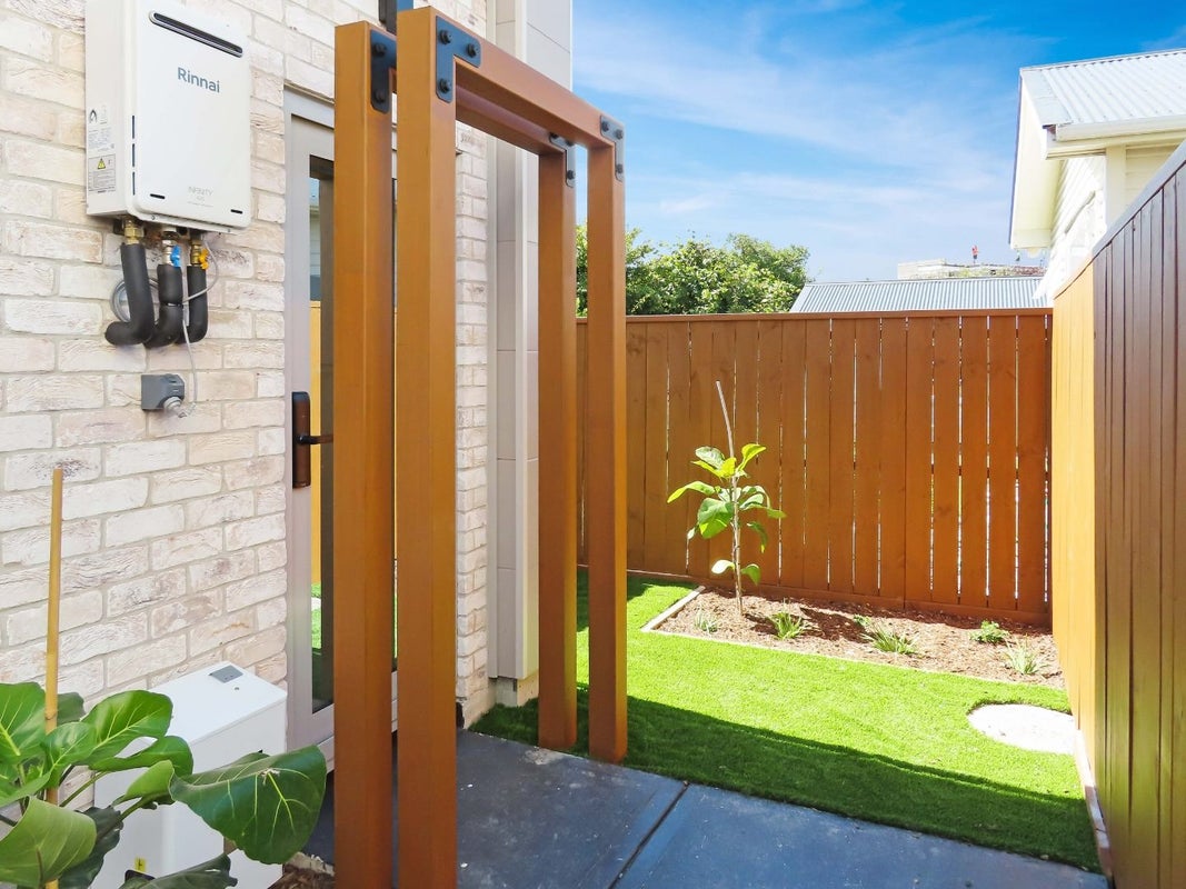 6/11 Cressy Street, Waterloo, Lower Hutt - Carousel 10