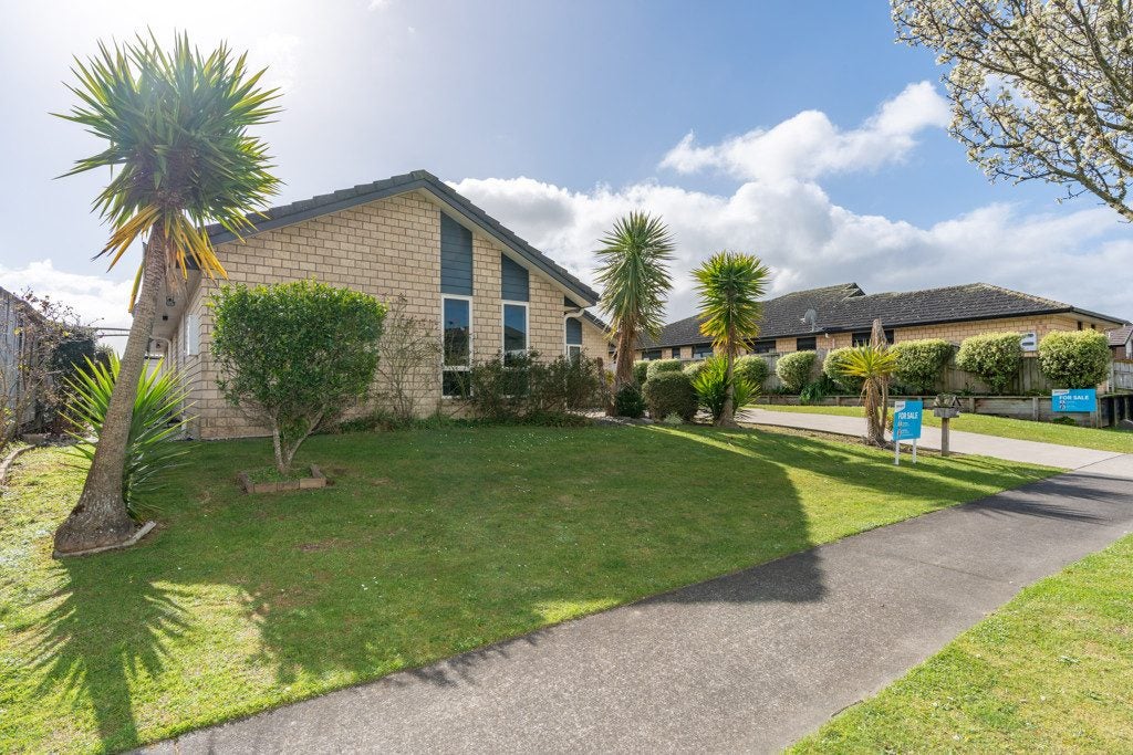 83 Mataroa Crescent, Flagstaff, Hamilton, Waikato - Carousel 30