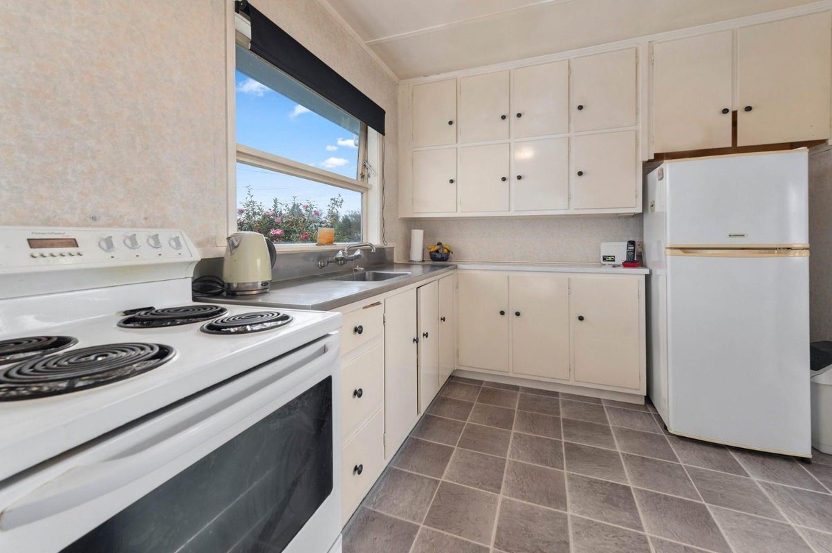 69 Martin Street, Utuhina, Rotorua - Carousel 2