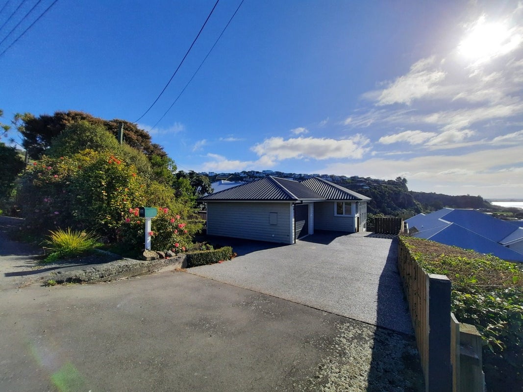 42 Moncks Spur Road, Redcliffs, Christchurch - Carousel 1