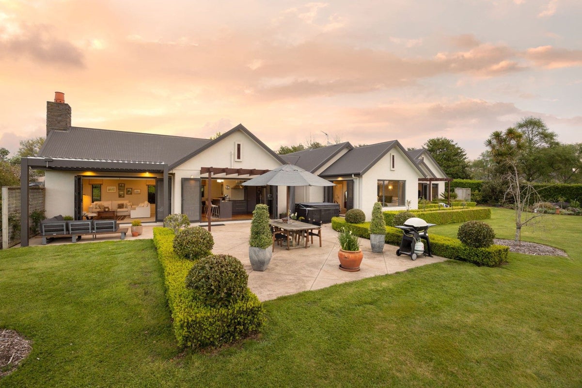 38 Wynvale Lane, Rotokauri, Hamilton - Carousel 1