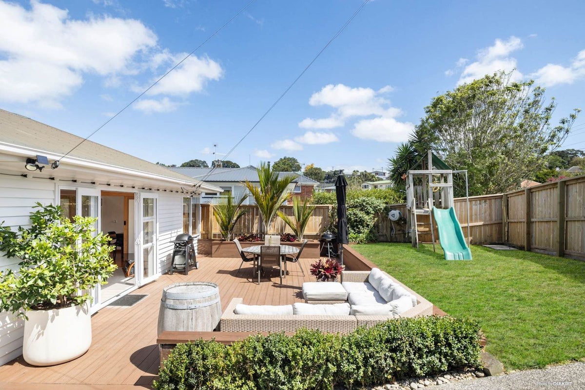 18 McRae Road, Mount Wellington, Auckland - Carousel 2