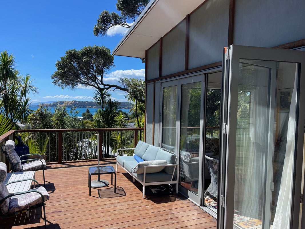 6 Onetangi Road, Onetangi, Waiheke Island - Carousel 1