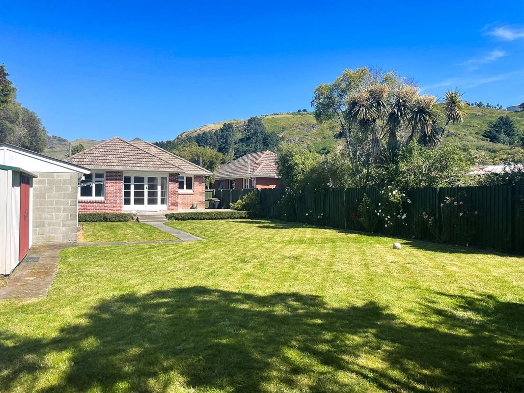 15 Curries Road, Hillsborough, Christchurch - Carousel 1