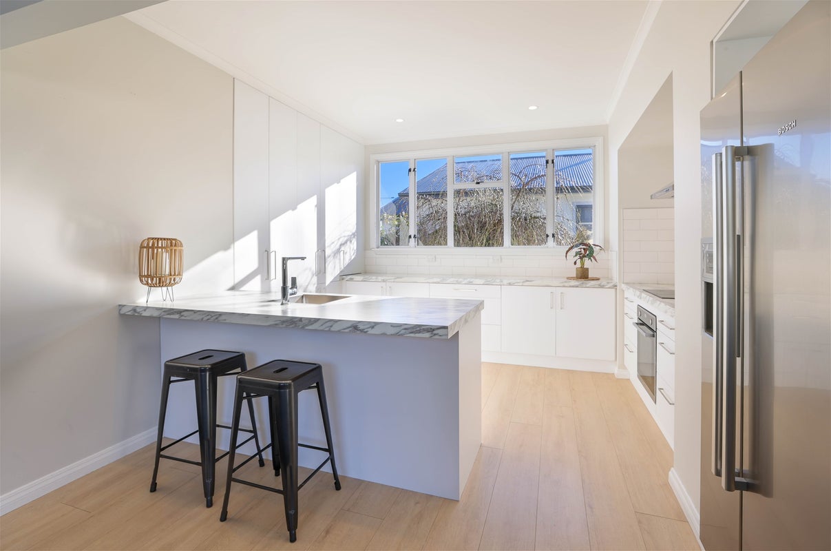 7 Albert Street, Netherby, Ashburton - Carousel 2