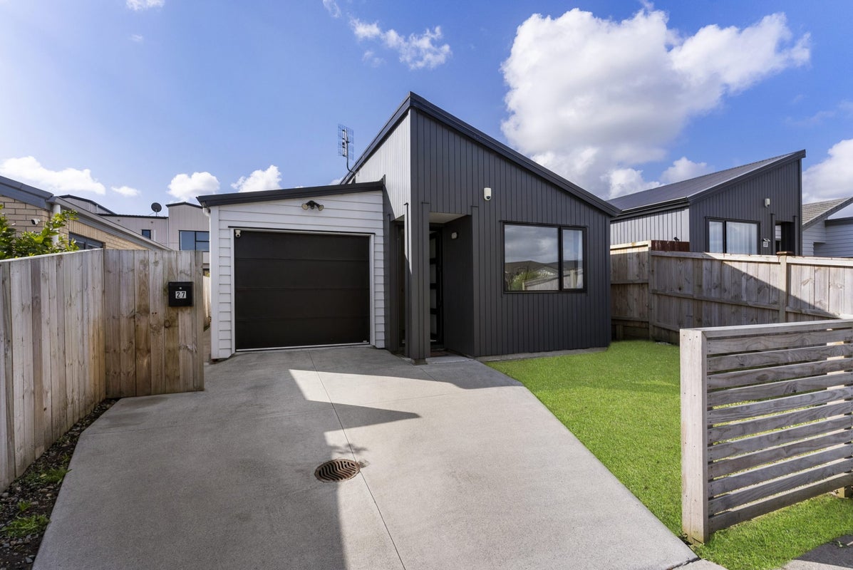 27 Farmland Road, Papakura, Papakura - Carousel 1