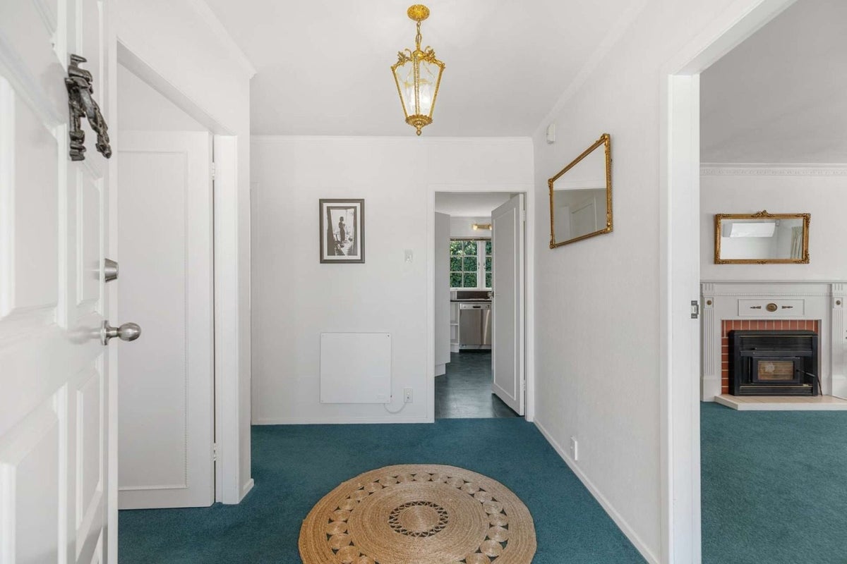 73 Parkes Avenue, Saint Johns Hill, Whanganui - Carousel 2