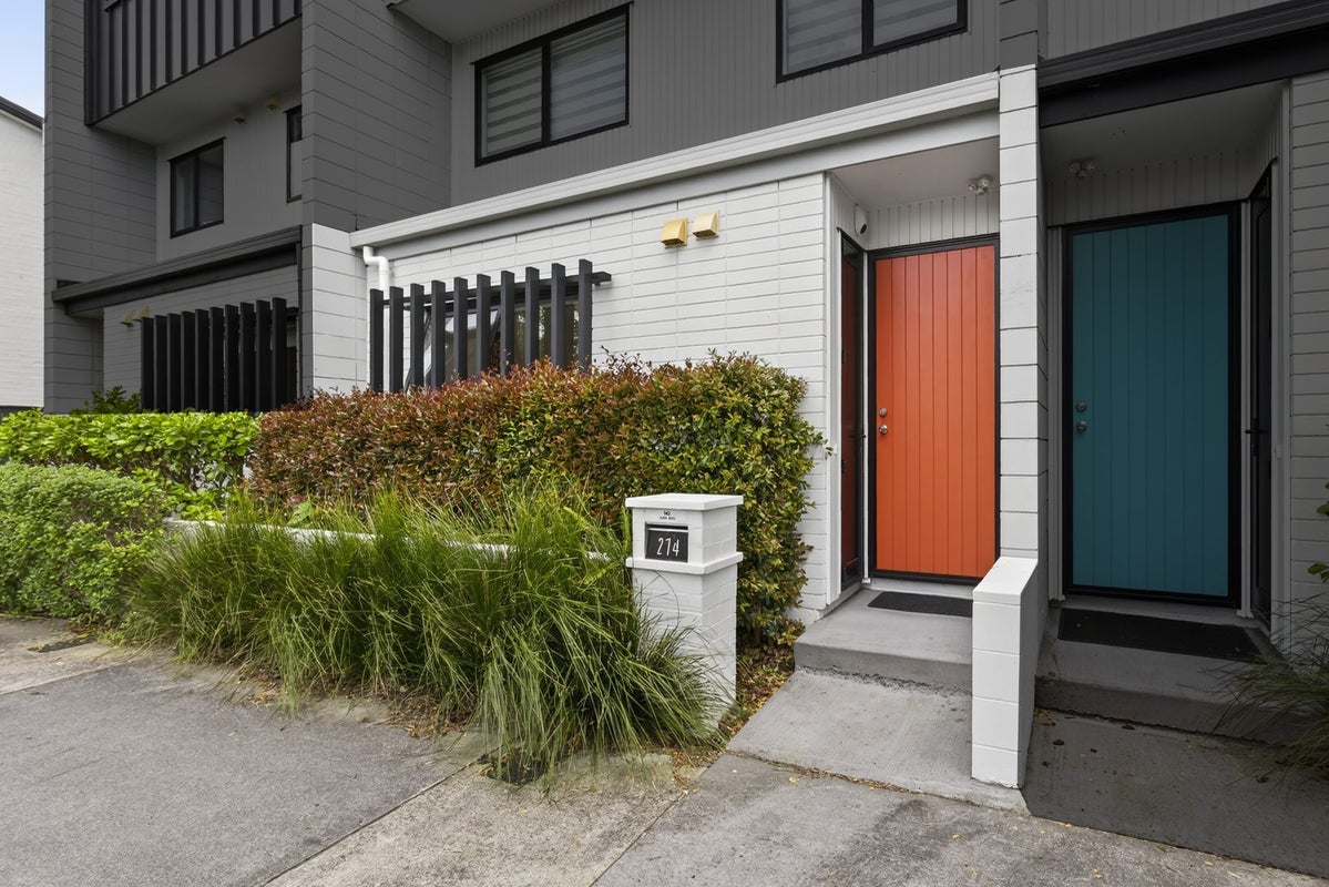 274 Hobsonville Point Road, Hobsonville, Auckland - Carousel 1