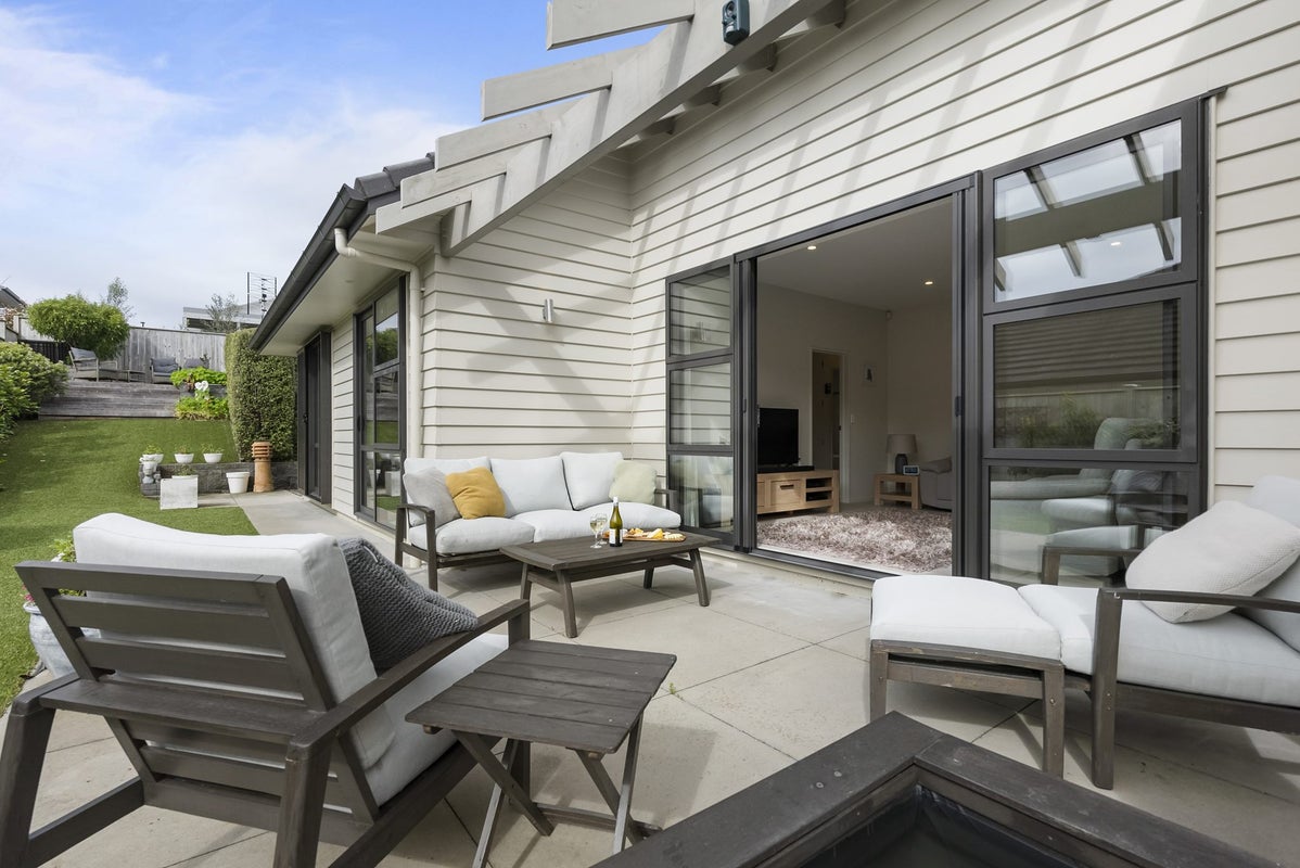 19 Kibblewhite Avenue, Beachlands, Auckland - Carousel 45