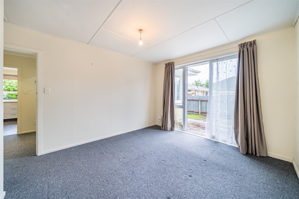 14A Bonnie Glen Crescent, Ebdentown, Upper Hutt - Carousel 24