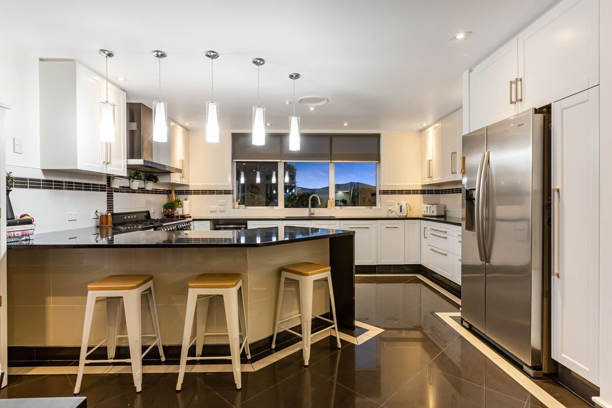 22 Kahurangi Heights, Aotea, Porirua - Carousel 2