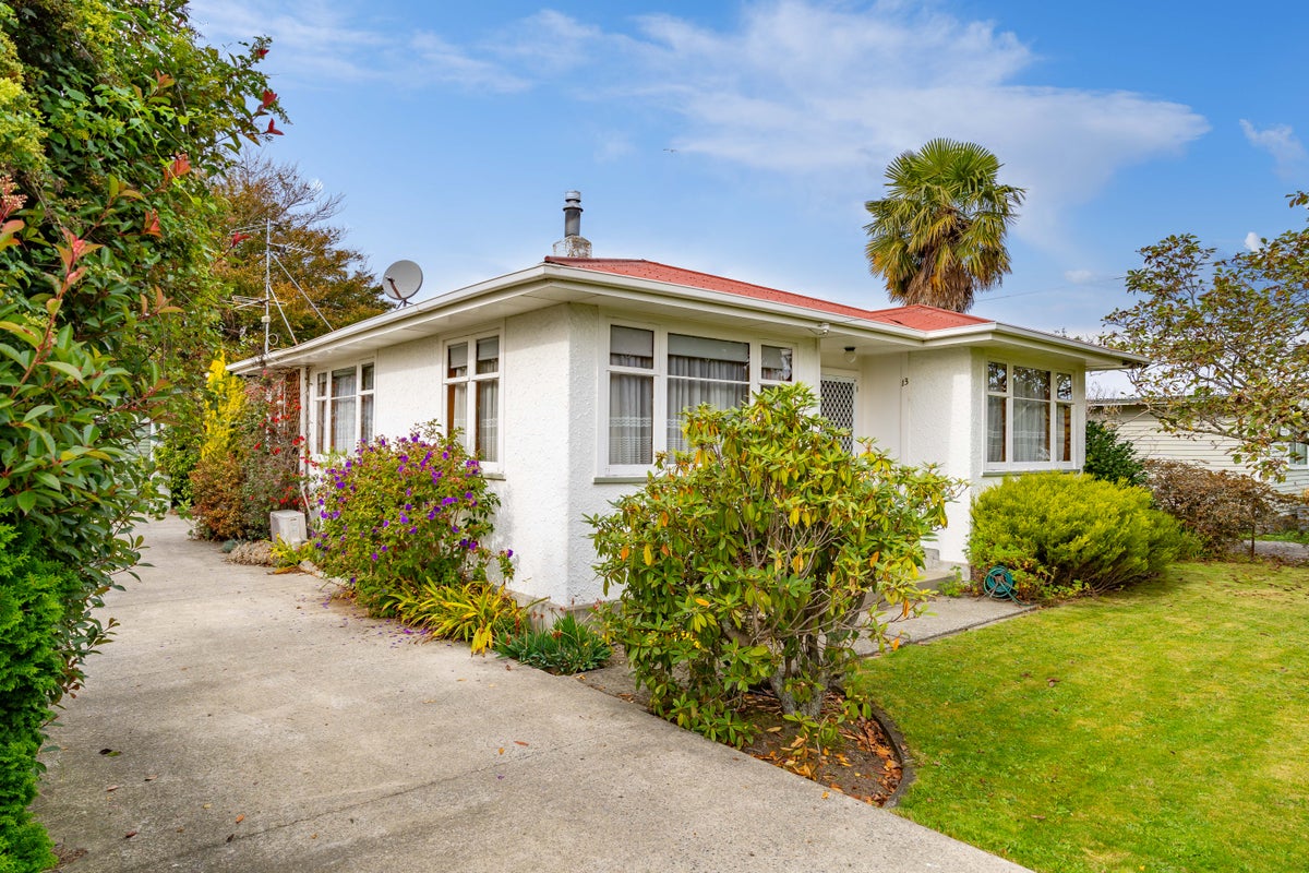 13 Derby Street, Solway, Masterton - Carousel 2