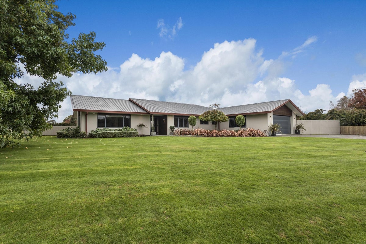 12 Cowley Drive, Leamington, Cambridge - Carousel 2
