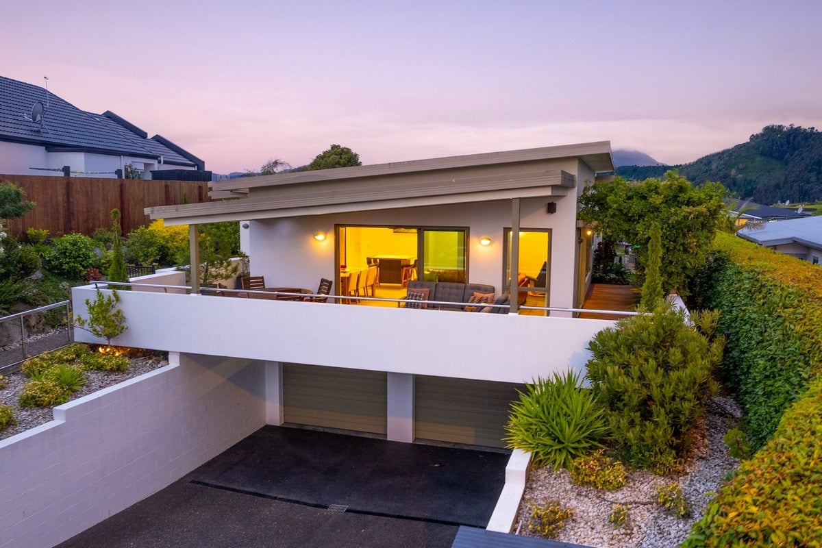 355 Princes Drive, Britannia Heights, Nelson - Carousel 33