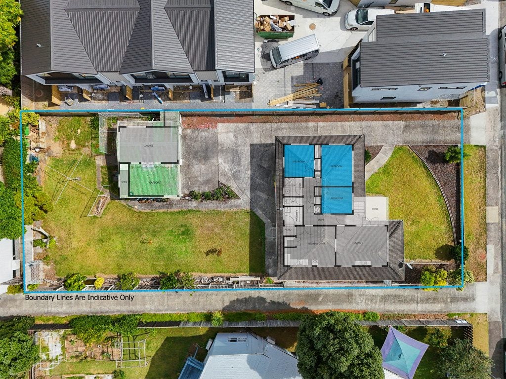 12 Montmere Avenue, Te Atatu Peninsula, Auckland - Carousel 2
