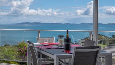 5 Nancy Wake Place, Cable Bay, Cable Bay - Carousel 1