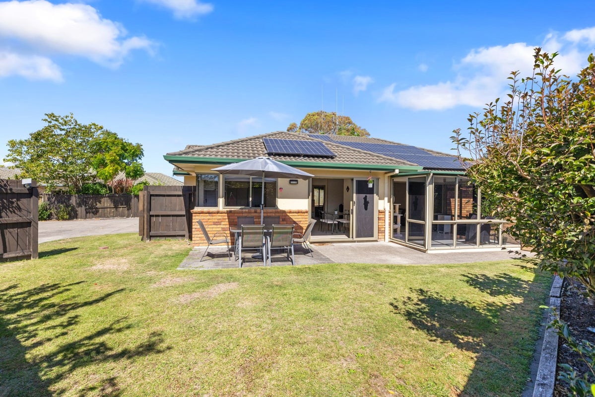 6 Mcleod Place, Papamoa Beach, Papamoa - Carousel 2