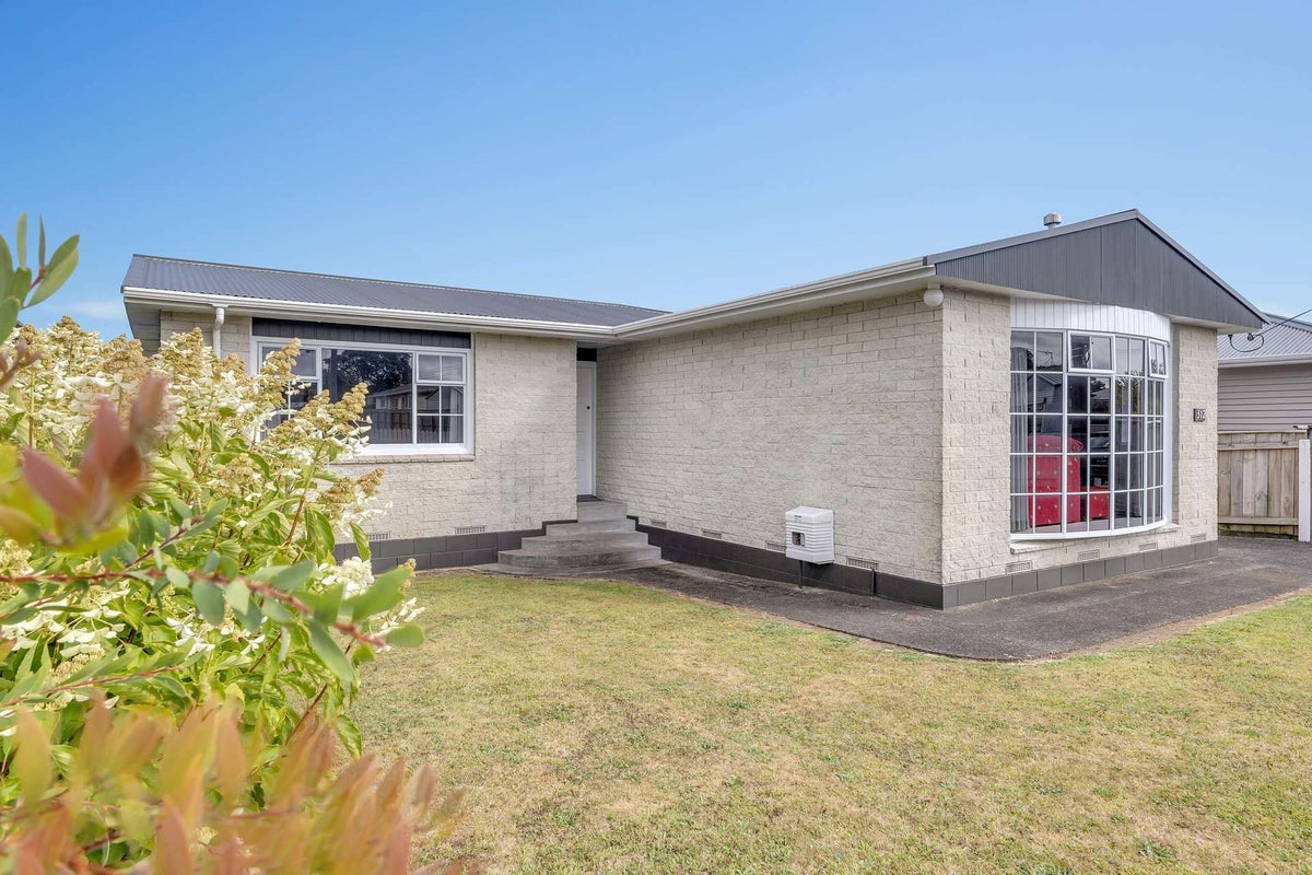 312 Frankley Road, Ferndale, New Plymouth - Carousel 1