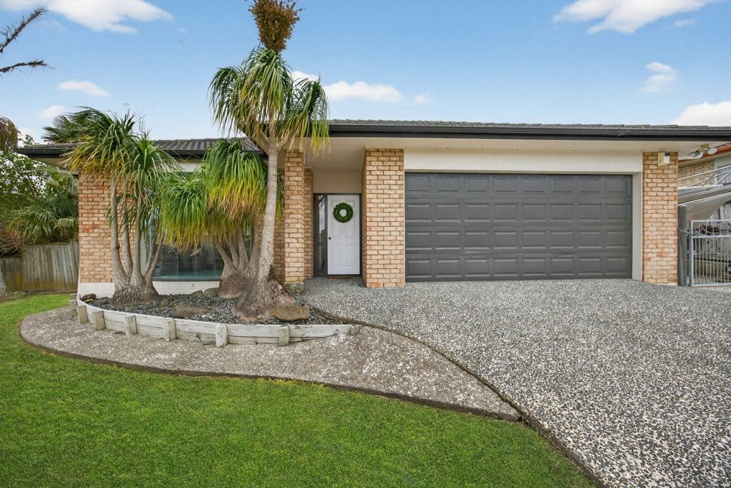 20 Jadewynn Drive, Massey, Auckland - Carousel 2