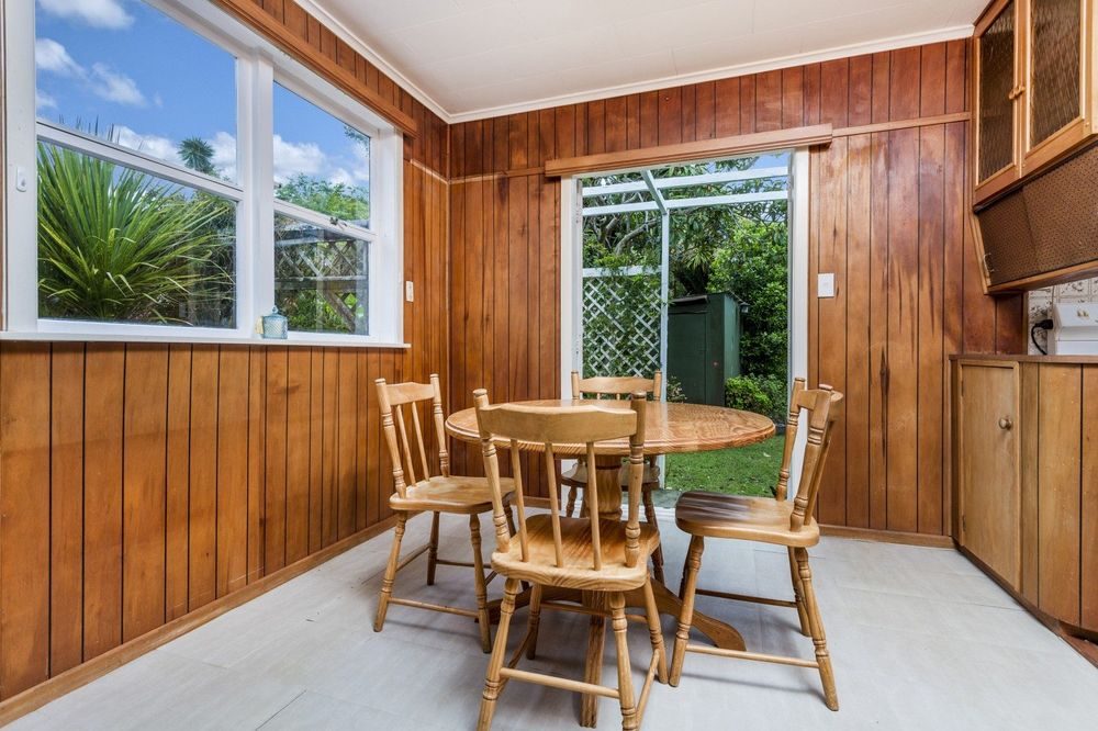 12 Outlook Road, Greenhithe, Auckland - Carousel 16