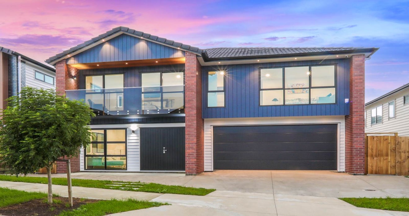 37 Koromeke Street, Flat Bush, Auckland - Carousel 1