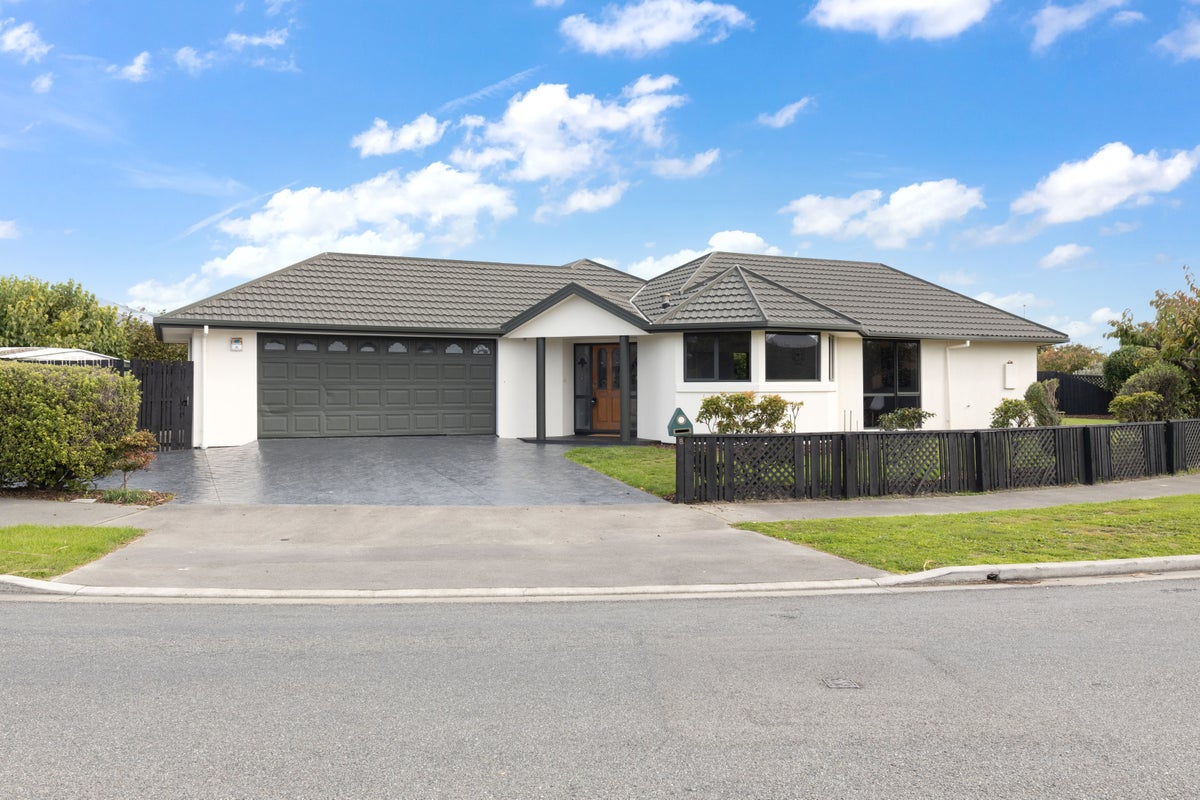 8 Ti Rakau Drive, Woolston, Christchurch - Carousel 1