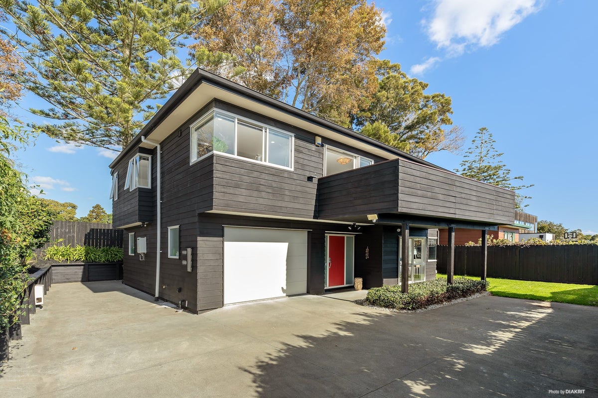 29A Jefferson Street, Glendowie, Auckland - Carousel 1