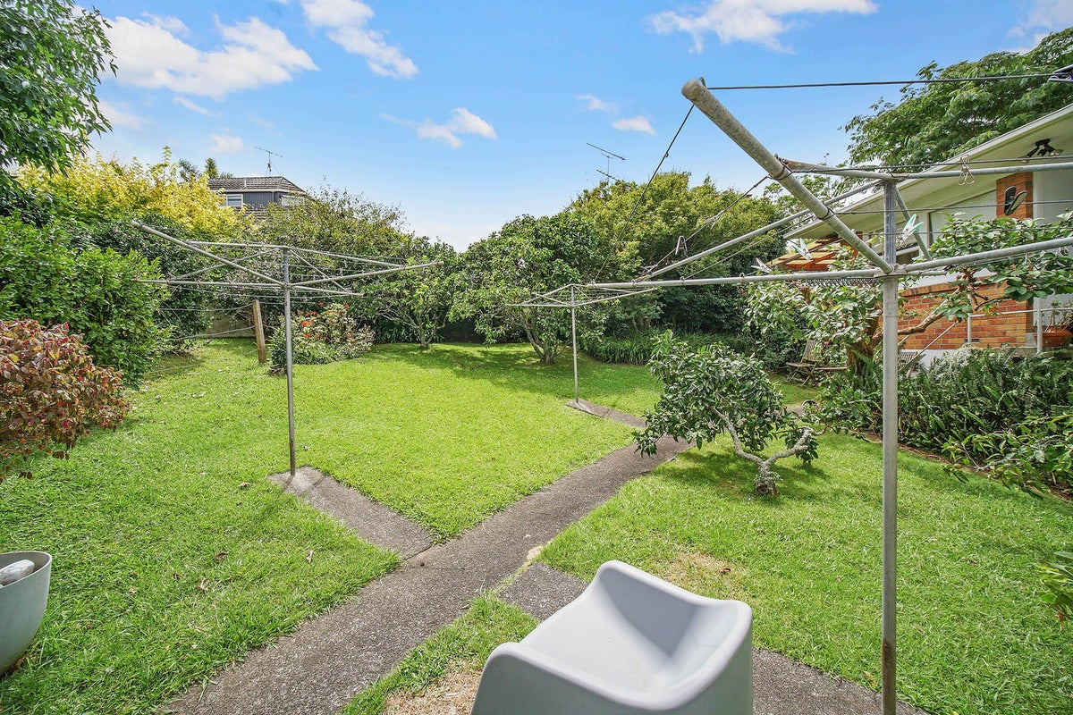 3/12 Belle Vue Avenue, Northcote Point, Auckland - Carousel 12