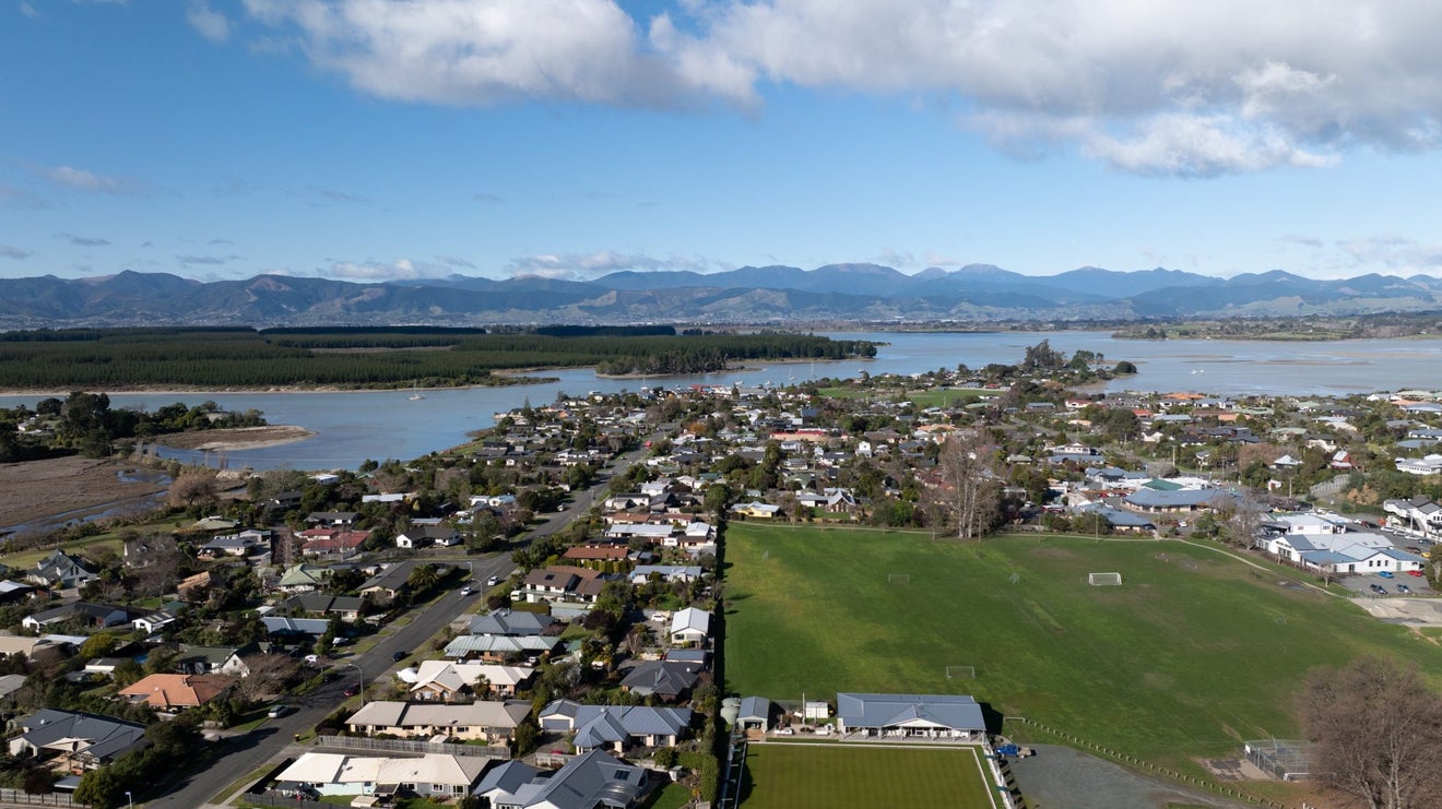 99 Iwa Street, Mapua - Carousel 30