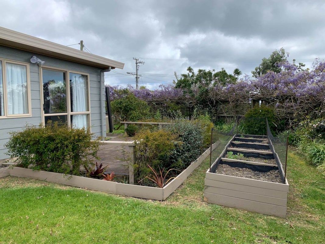 1427 Whangaparaoa Road, Army Bay, Whangaparaoa - Carousel 2