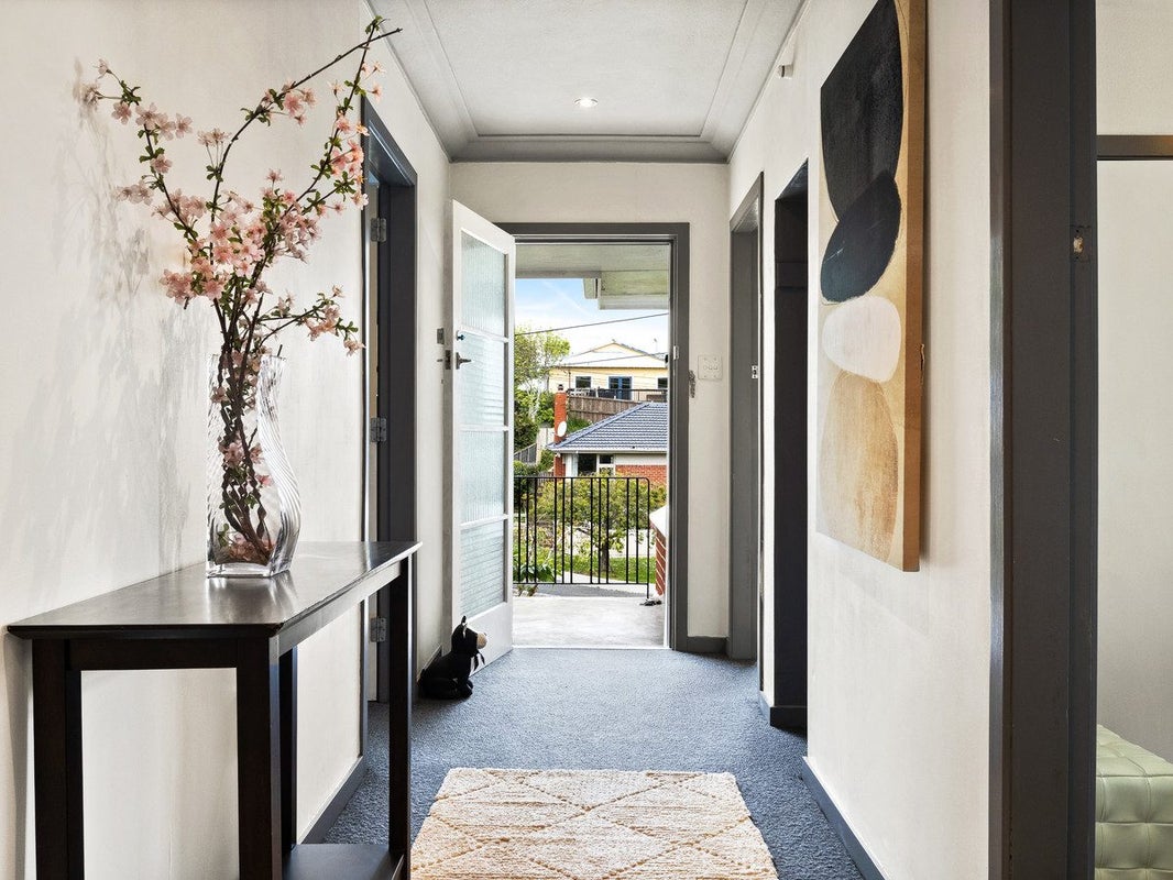 21 Renfrew Street, Balaclava, Dunedin - Carousel 2