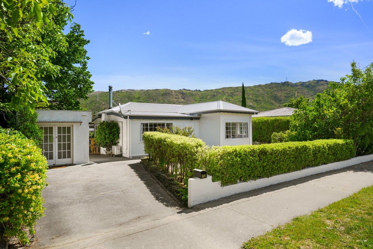 81 Sunderland Street, Clyde, Clyde - Carousel 1