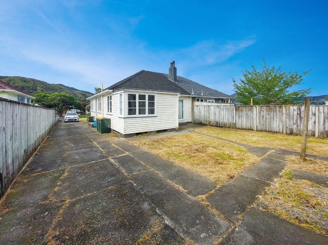 121 Kowhai Street, Naenae, Lower Hutt - Carousel 15