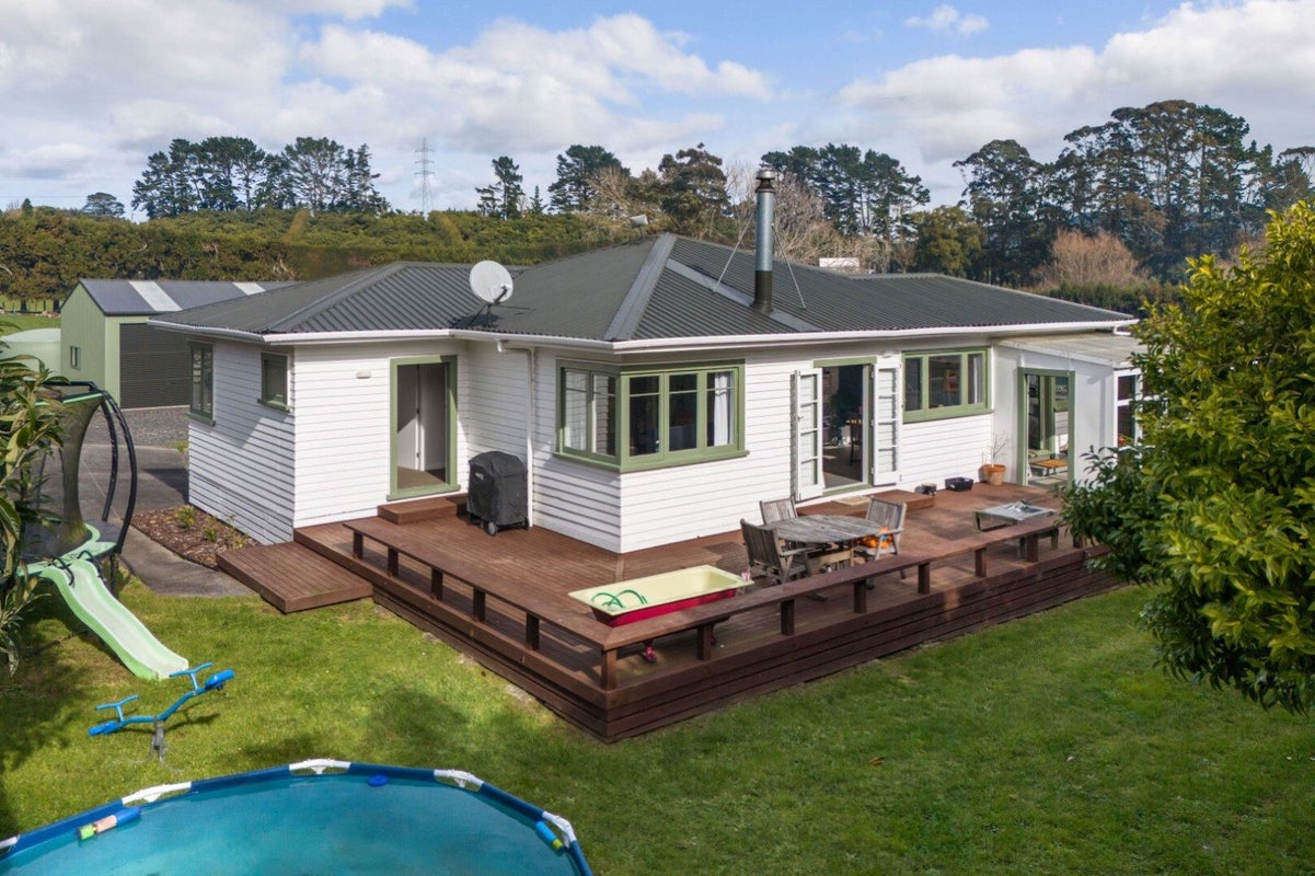 26 Hollis Road, Waikino, Waihi - Carousel 18