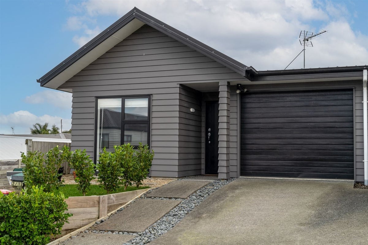 10 Onukutara Place, Huntington, Hamilton - Carousel 1