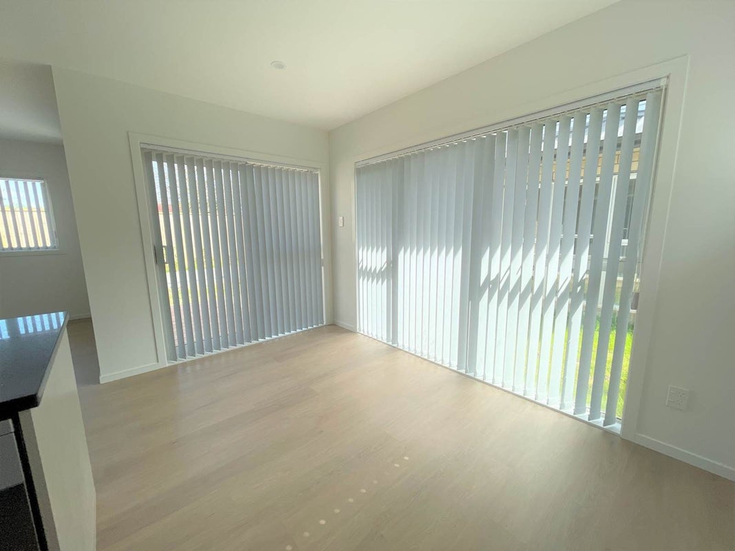37B Arundel Street, Mount Roskill, Auckland - Carousel 11