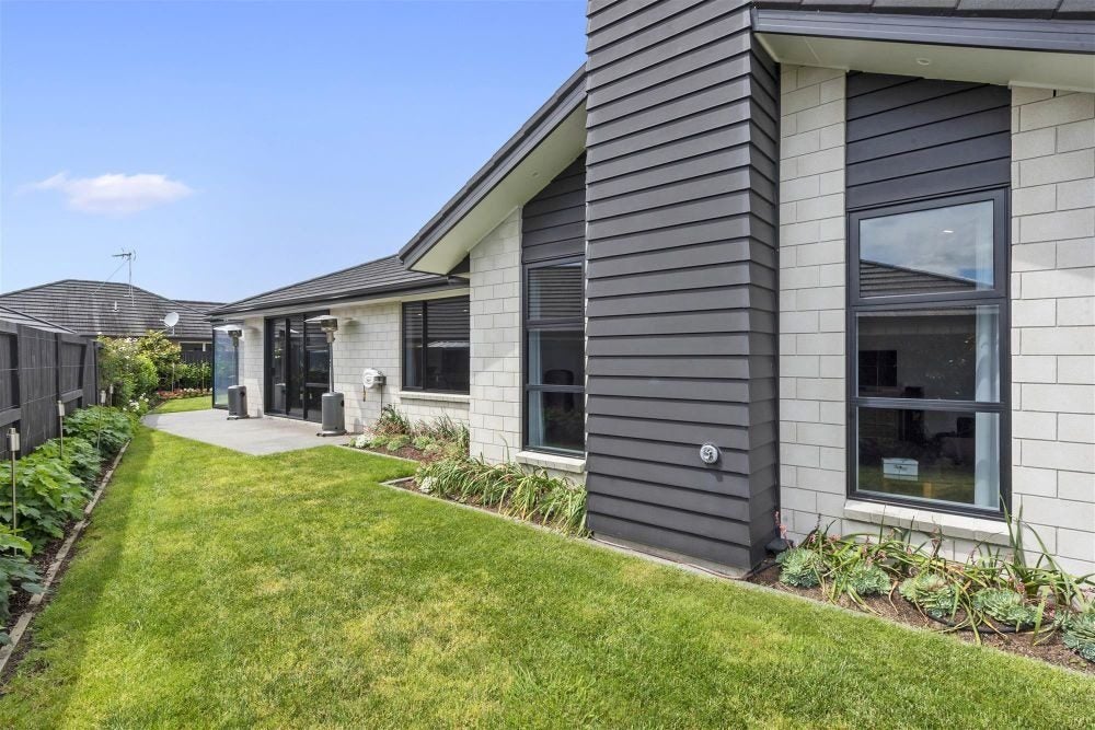 230 Cumberland Drive, Flagstaff, Hamilton - Carousel 13