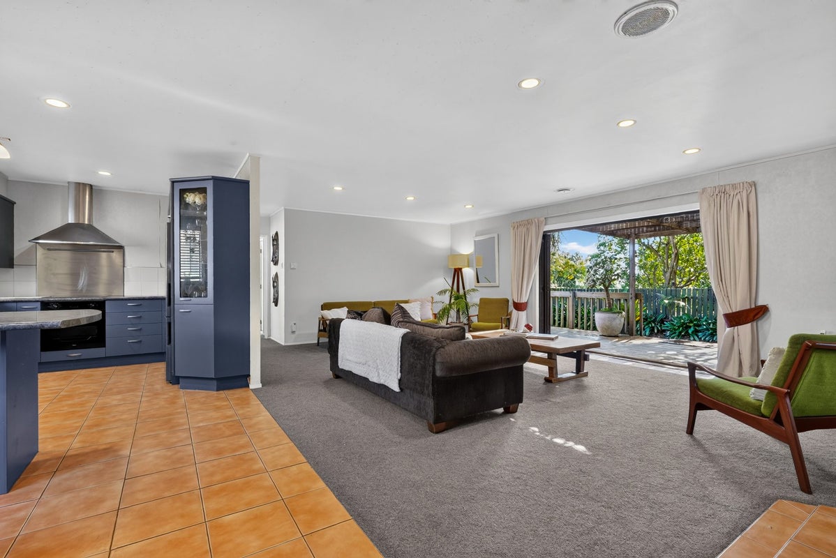 101B Beach Road, Pahurehure, Papakura - Carousel 1